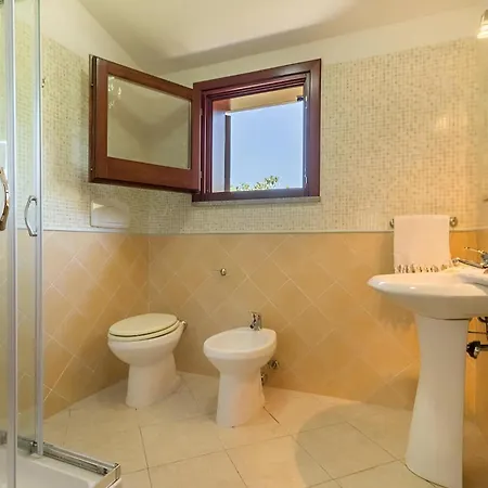 Regina - Doppia Vista Mare Con Giardino E Bbq Nyaraló *